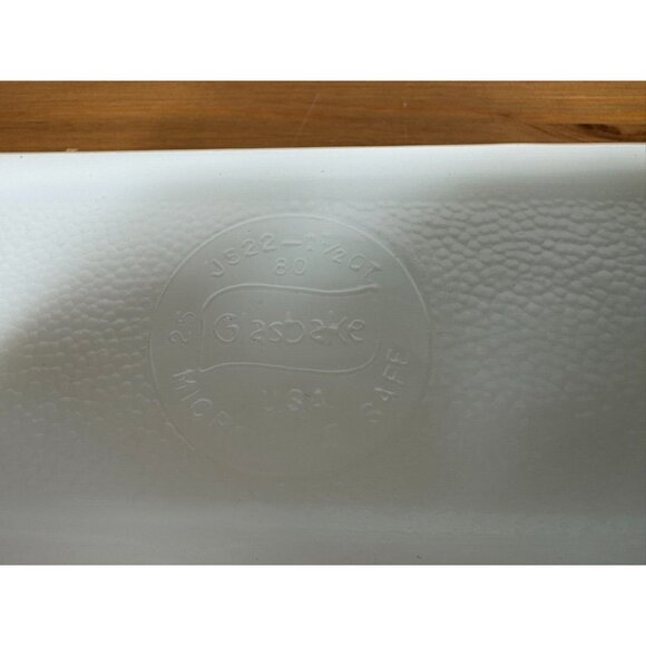 Milk glass loaf pan; Vintage Glasbake J522 Made in USA 1.5 qt 1 1/2 quart - Picture 7 of 7